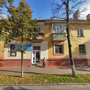 Vulytsia Kyrponosa, 19, Chernihiv: photo