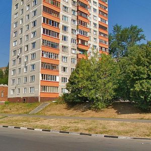 Дзержинский, Дзержинская улица, 21: фото