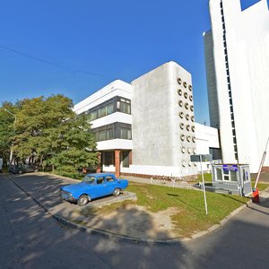 Jakuba Kolasa Street, 73к1, Minsk: photo