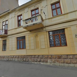 Soborna ploshcha, 8, Chernivtsi: photo