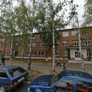 Ижевск, Улица 30 лет Победы, 37: фото