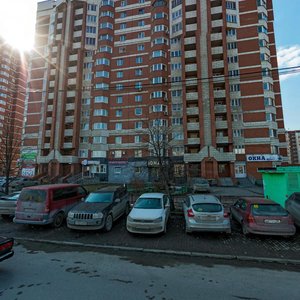 Akademika Shvartsa Street, 8к1, Yekaterinburg: photo