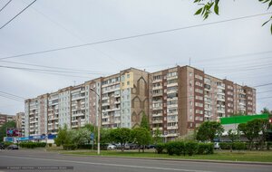 Красноярск, Взлётная улица, 10: фото