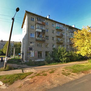 Киров, Улица Ленина, 18: фото