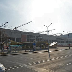 Niezaliezhnasci Avenue, 130, Minsk: photo