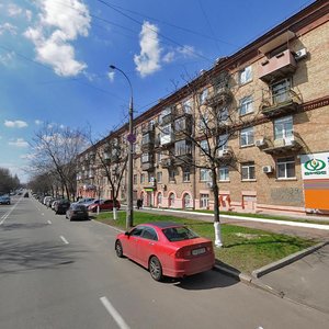 John McCain Street, 39, Kyiv: photo