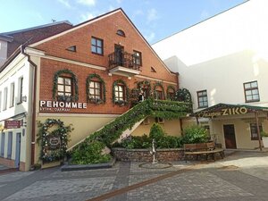 Kamsamolskaja Street, 15, Minsk: photo