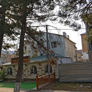 Surikova Street, 28, Gelendgik: photo