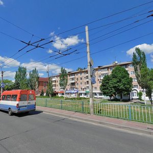 Луганск, Квартал Гаевого, 11: фото