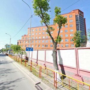Dzerzhinskogo Street, 15, Tyumen: photo