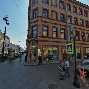 Nevskiy Avenue, 115, Saint Petersburg: photo