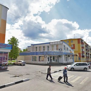 Sovetskaya ulitsa, 32А, Stroitel: photo