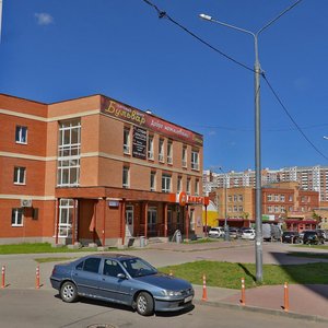 Лобня, Микрорайон Катюшки, 16А: фото