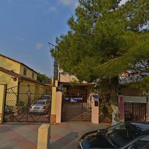 Primorskaya street, 24, Gelendgik: photo