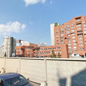 Екатеринбург, Улица Шейнкмана, 110А: фото