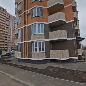 Ulitsa Arkhitektora Petina, 12, : foto