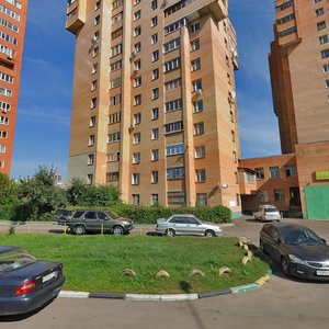 Molodyozhnaya Street, 34, Himki: photo