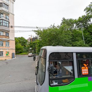 Владивосток, Светланская улица, 207: фото