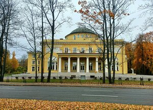 Санкт‑Петербург, Набережная реки Малой Невки, 11: фото