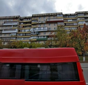 Avtozavodska Street, 27, Kyiv: photo