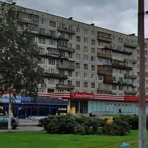 Bolshevikov Avenue, 17А, Saint Petersburg: photo