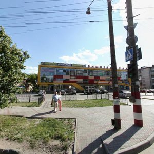 Нижний Новгород, Улица Чаадаева, 28: фото