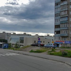 Мурманск, Улица Старостина, 2А: фото