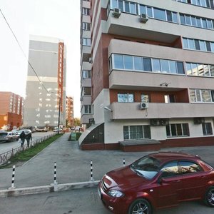 Revolutsionnaya Street, 5, Samara: photo