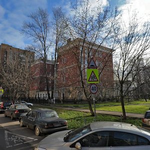Ostryakova Street, 7, : foto