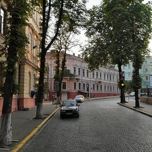 Kafedralna vulytsia, 4, Chernivtsi: photo