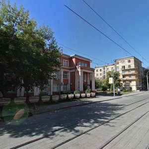 Новосибирск, Серебренниковская улица, 5: фото