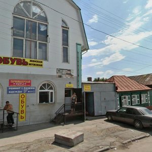Ulitsa imeni Ye.I. Pugachyova, 196, : foto