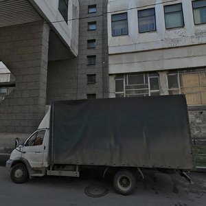 7th Vasilyevskogo Ostrova Line, 84, : foto
