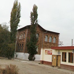 Kosmonavta Komarova Street, 25, Astrahan: photo