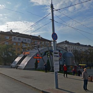 Traktarabudawnikow Boulevard, 2, Minsk: photo