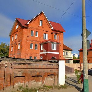 Uritskogo Street, 6, : foto