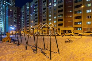 Казань, Улица Академика Завойского, 21: фото