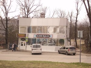 Traktorostroiteley Avenue, 6Б, Cheboksary: photo