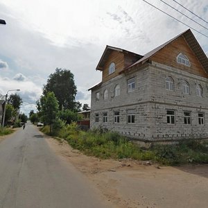 Тихвин, Новгородская улица, 25: фото