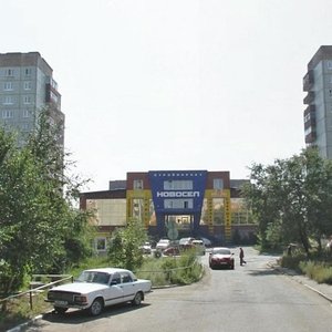 Омск, Улица Конева, 12к3: фото