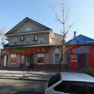 Астрахань, Улица Победы, 16А/18А: фото
