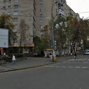 Stratehichne Highway, 15 ، كييف: صورة