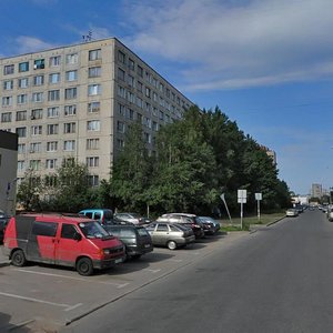 Bolshevikov Avenue, 13к3, Saint Petersburg: photo