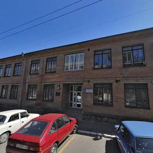 Monastyrska vulytsia, 6, Poltava: photo