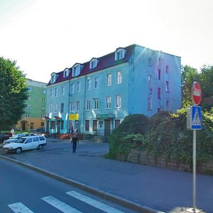 Kosmonavta Leonova Street, 19, : foto