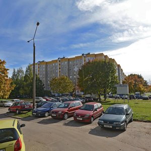 Минск, Улица Лобанка, 13к1: фото
