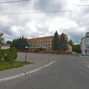 Revolyutsionnaya ulitsa, 5, : foto
