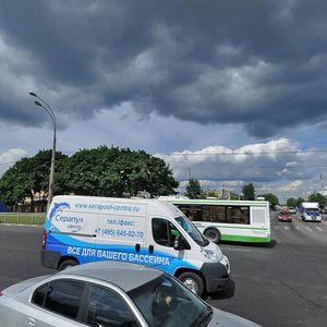 Podolskikh Kursantov Street, 3, : foto