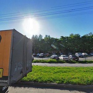 Ushinskogo Street, 20, : foto