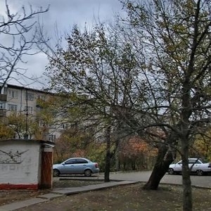 Yunosti Street, 4, : foto